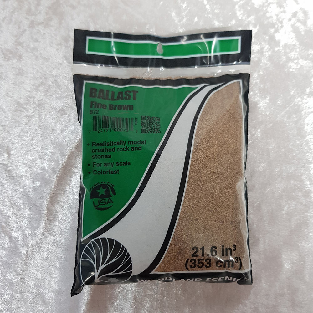 Ballast, Brown, Fine 23.4"3 383cm3