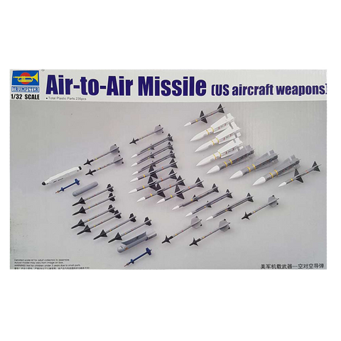 Weapons Kits - Air to Air Missile 1:32 scale - Trumpeter